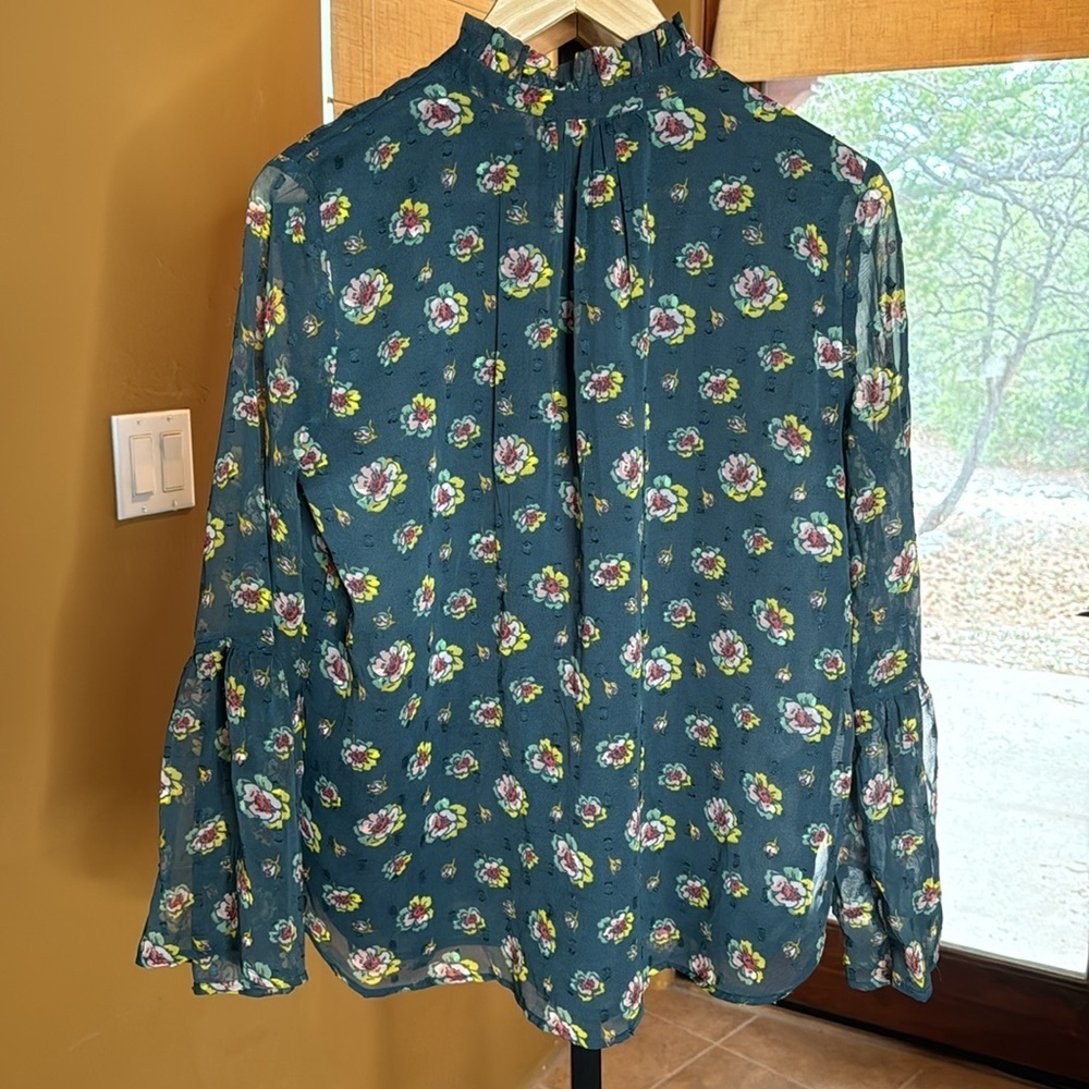 LOFT Green Floral Swiss Dot Tie Neck Blouse Bell Sleeve Sheer Top Size XL - Picture 11 of 11